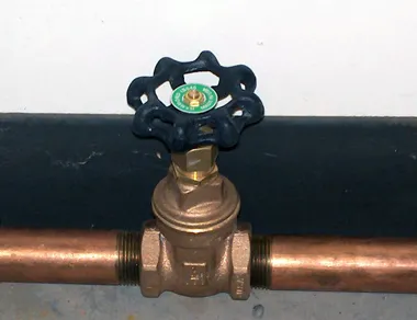 Close up of emergency water shut-off nozzle